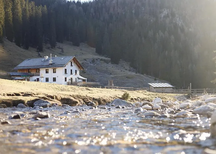 Rifugio Malga Ra Stua